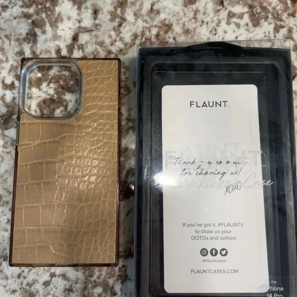 iPhone 14 Pro Case | Flaunt Square Tan Crocodile Faux Leather - Picture 9 of 12